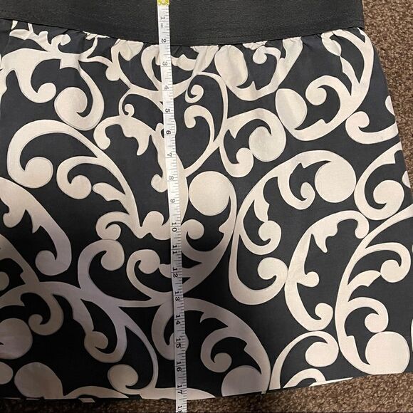LOFT- Women’s Printed A-Line Elastic Waist Silk Blend Mini Skirt, Size 10 - Picture 7 of 7